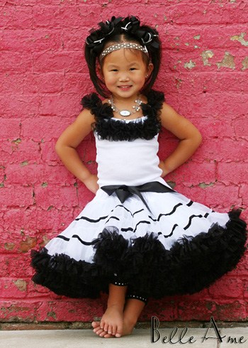 Пышная юбка белая с черными полосками