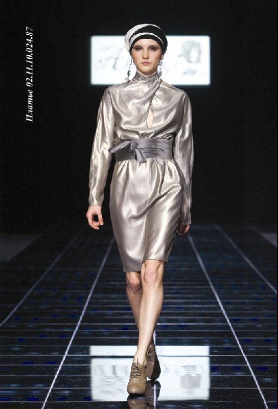 Платье серебро и шик