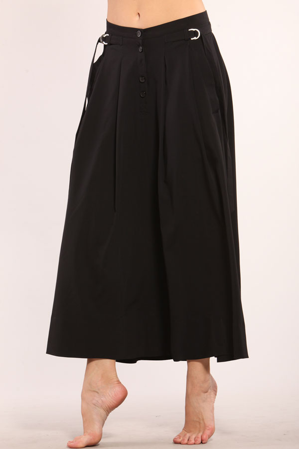 Длинная свободная юбка