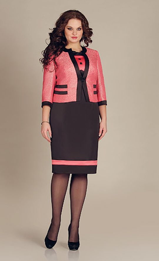 Платье с жакетом для элегантной леди