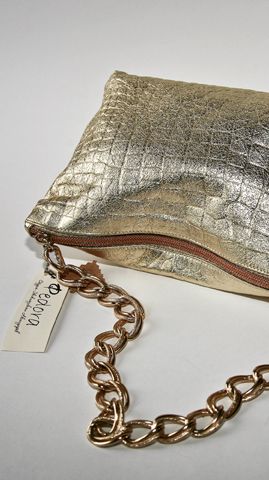 Сумочка "Вэй" на цепочке (золото)