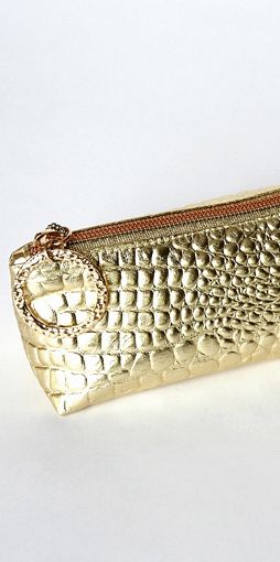 Косметичка-пенал (золотой крокодил)