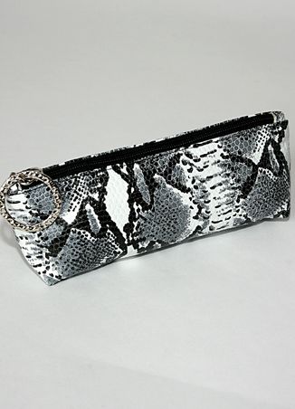 Косметичка пенал (черно-белый питон)