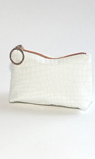 Косметичка стандарт (белый лак)