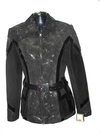 Утепленная куртка их двух видов кожи