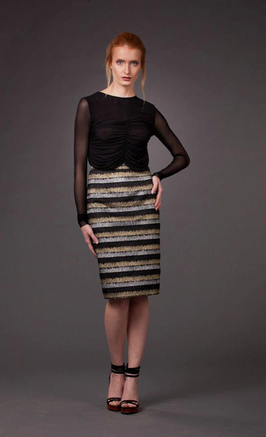 Жаккардовая юбка в контрастную полосу