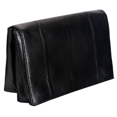 Элегантная вечерняя сумочка из кожи змеи карунг