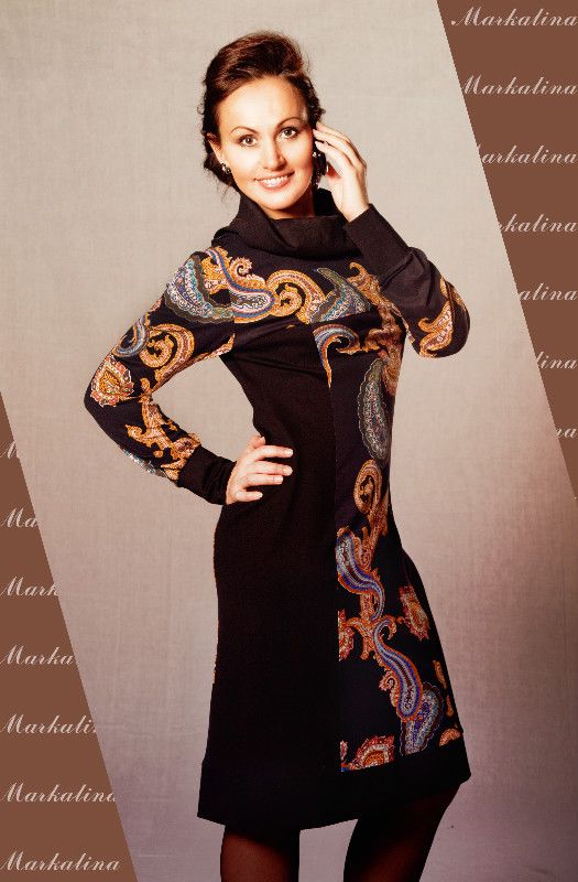 Пёстрое платье со вставками