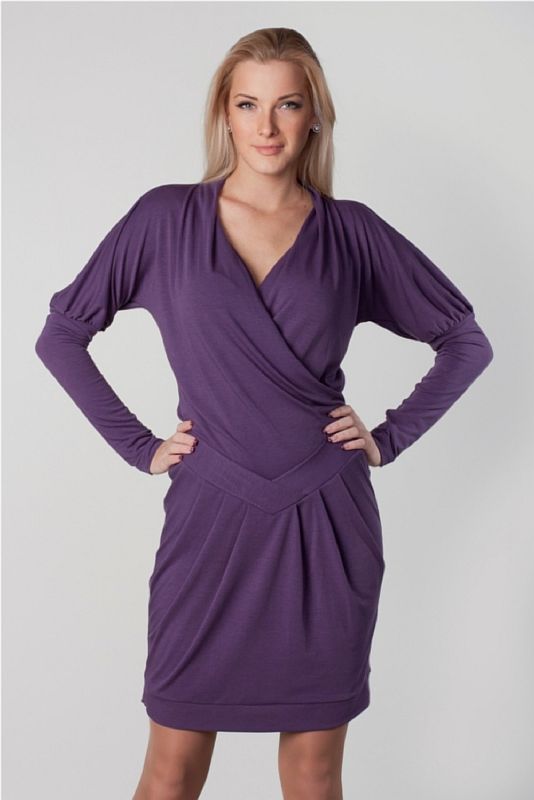 Платье с запахом и рукавом "фонарик"