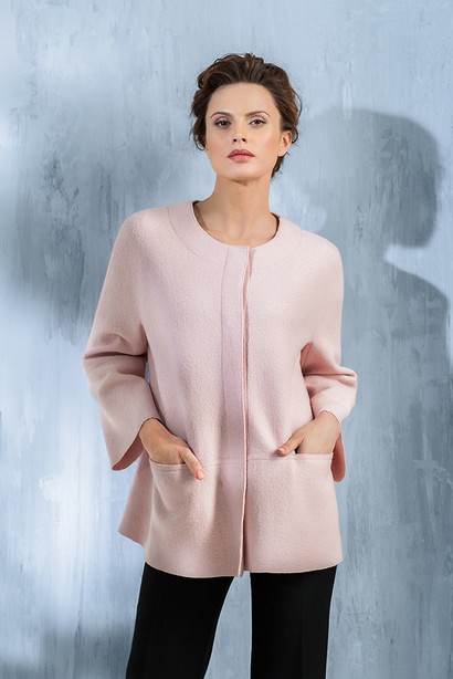 Укороченный жакет из вареной шерсти