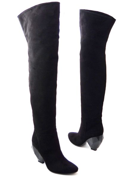 Черные замшевые осенние ботфорты