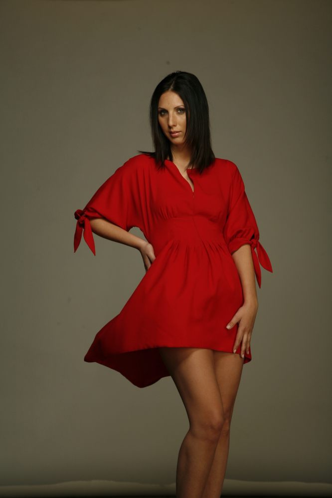 Платье красное