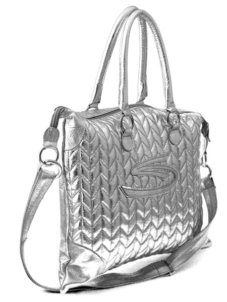 Сумка из оленьей кожи стеганная серебристая
