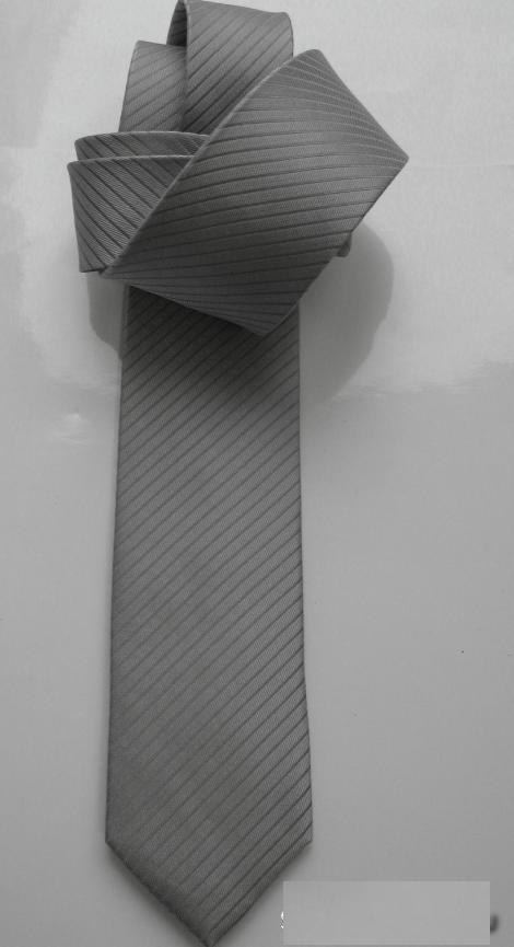 Галстук мужской "селедка" серый металлик
