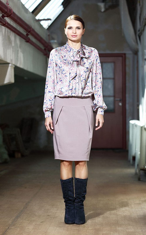 Элегантная блузка с эффектным бантом