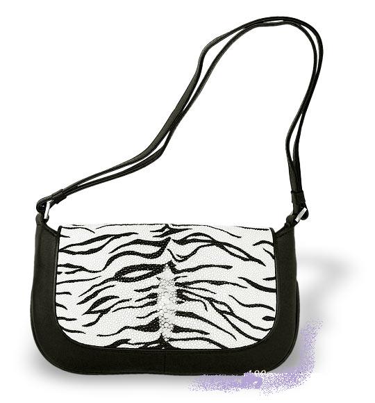 Женская сумка из кожи ската 018