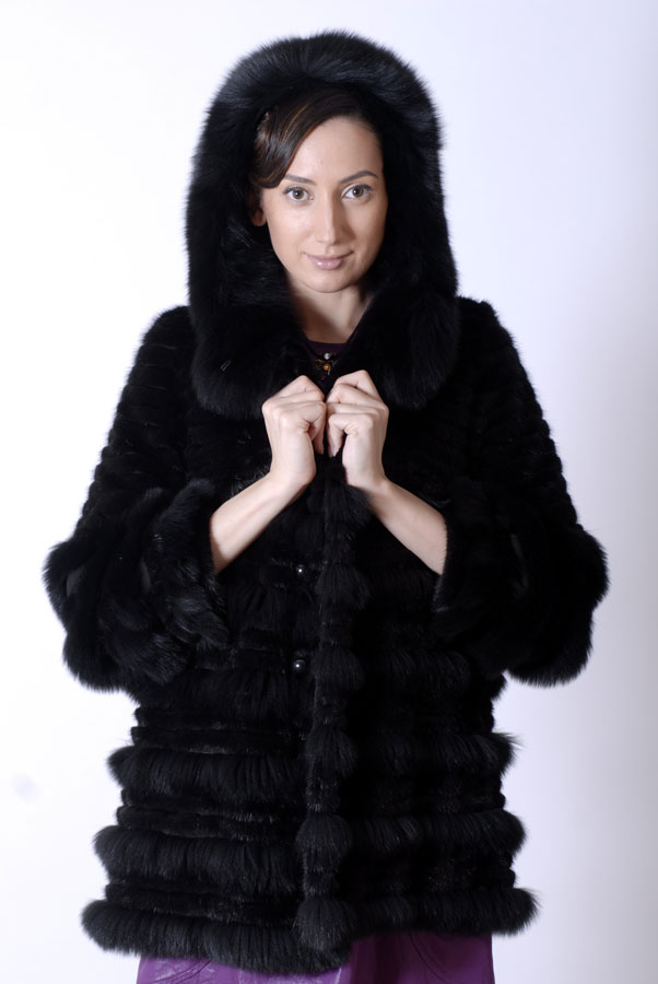 DJESSIKA Пальто из норки в росшив с песцом