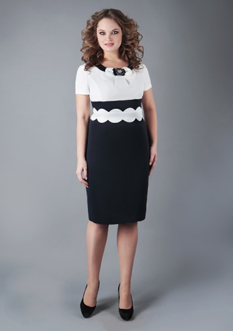 Элегантное платье с эффектным декором