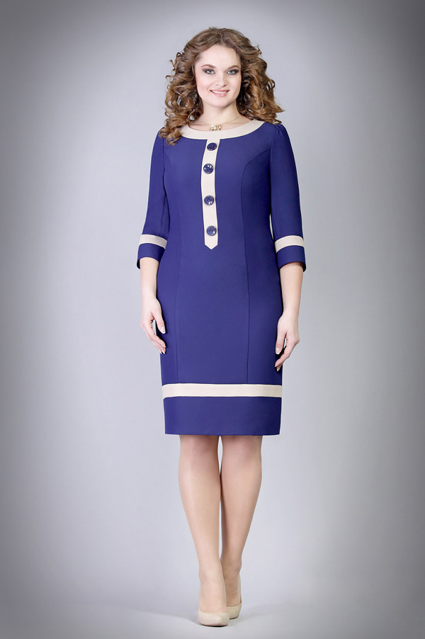 Стильное оригинальное платье с ярким декором