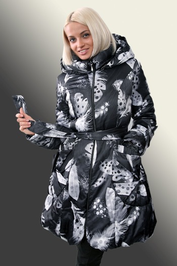 Нарядная куртка с модным принтом от AlisaFashion