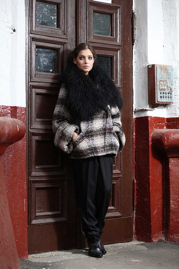 Пальто-куртка с отстегивающимся воротником