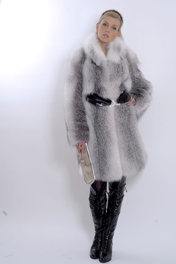KSENIYA Пальто из платиновой лисы