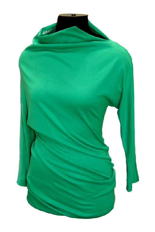 Замечательная трикотажная кофточка