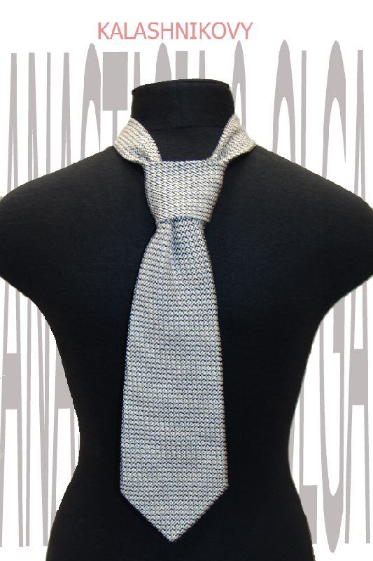 Элегантный серо-черный галстук