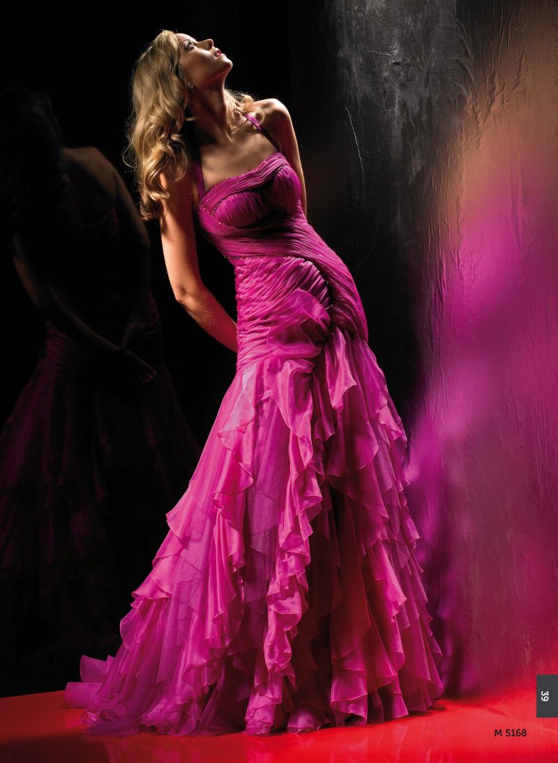 Эксклюзивное вечернее платье "Богиня красоты"