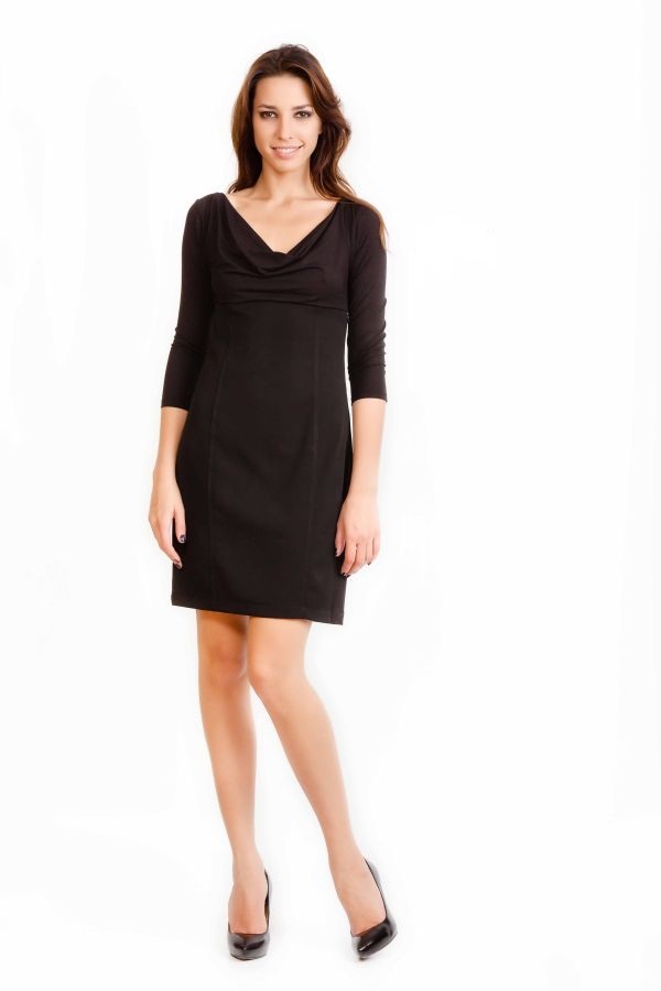 Платье с длинными рукавами и драпировкой