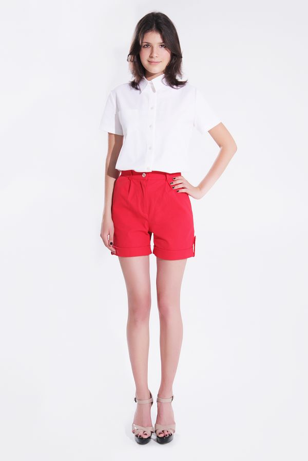 Красные хлопковые шорты