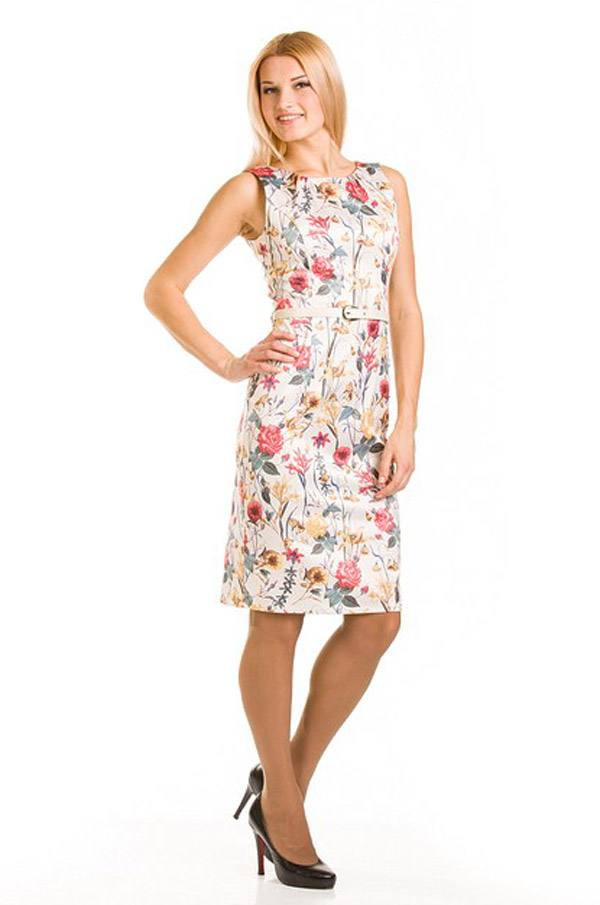 Очаровательно-элегантное платье с цветочным принтом