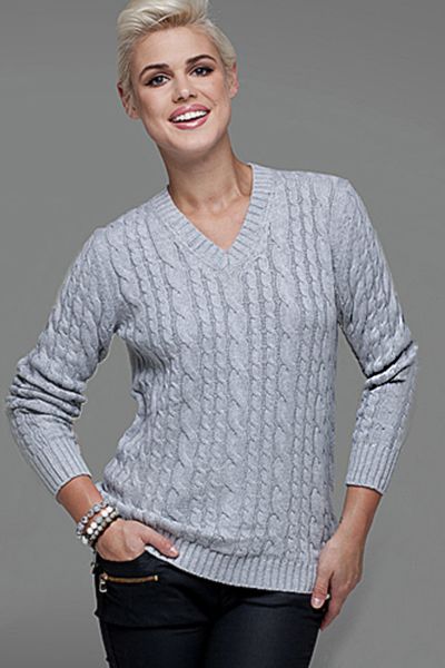 Джемпер с узором «косы»