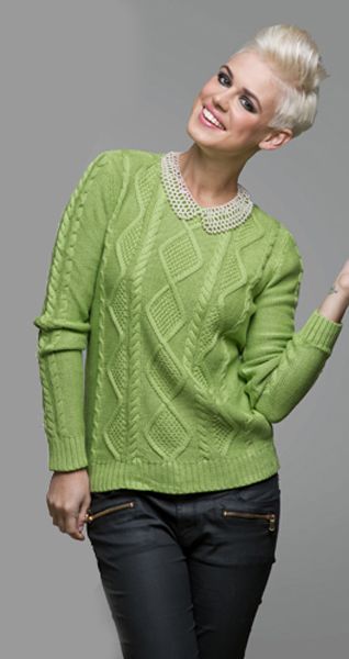 Джемпер с эффектными ажурными ромбами