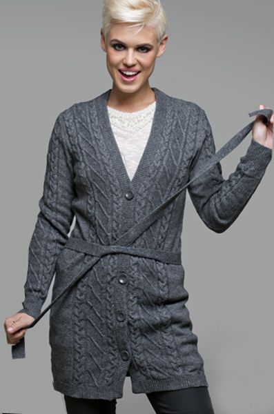 Изящный длинный жакет с ажурными «косами»