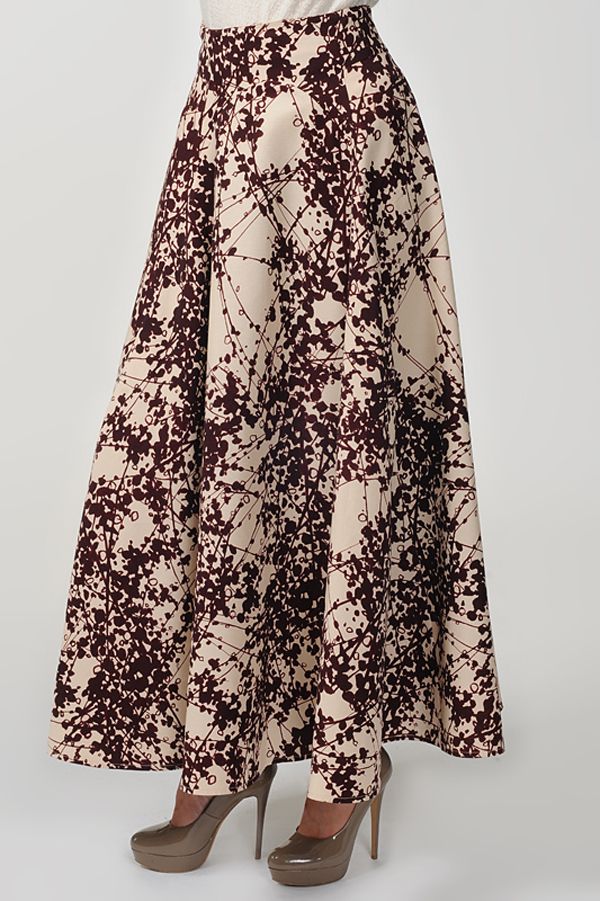 Изящная длинная юбка с "шоколадным" принтом