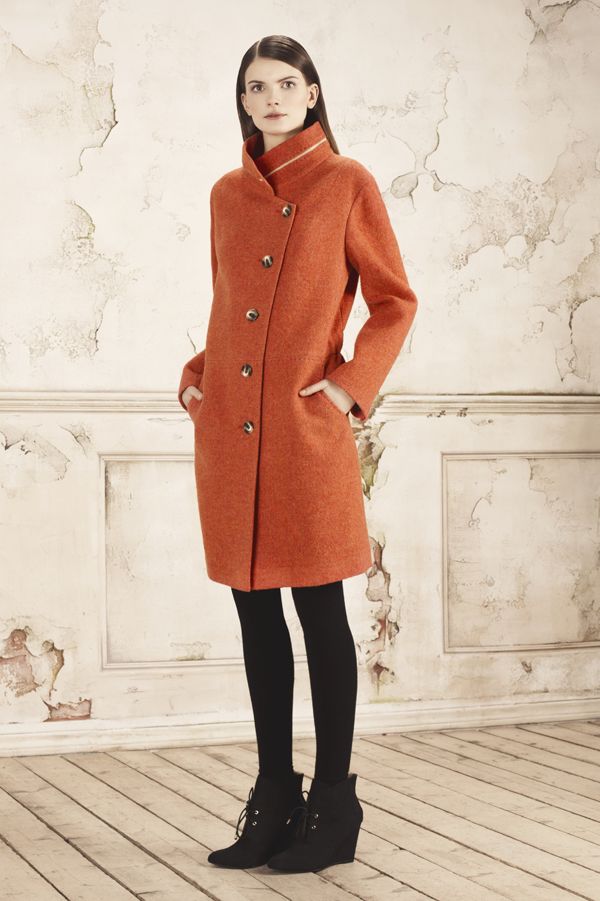 Эффектное пальто для яркой весны