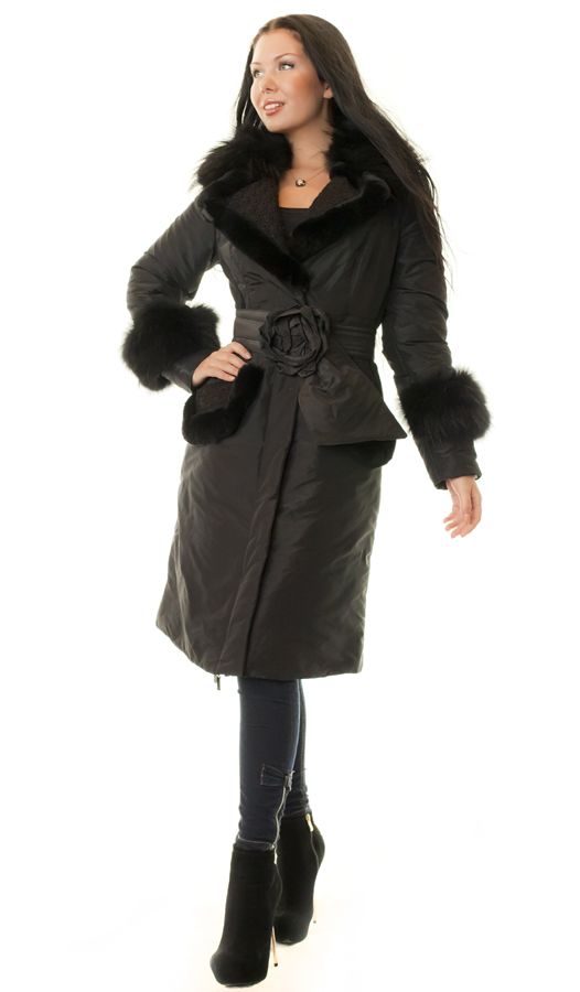 "Luna" - элегантное пальто для изысканной леди A