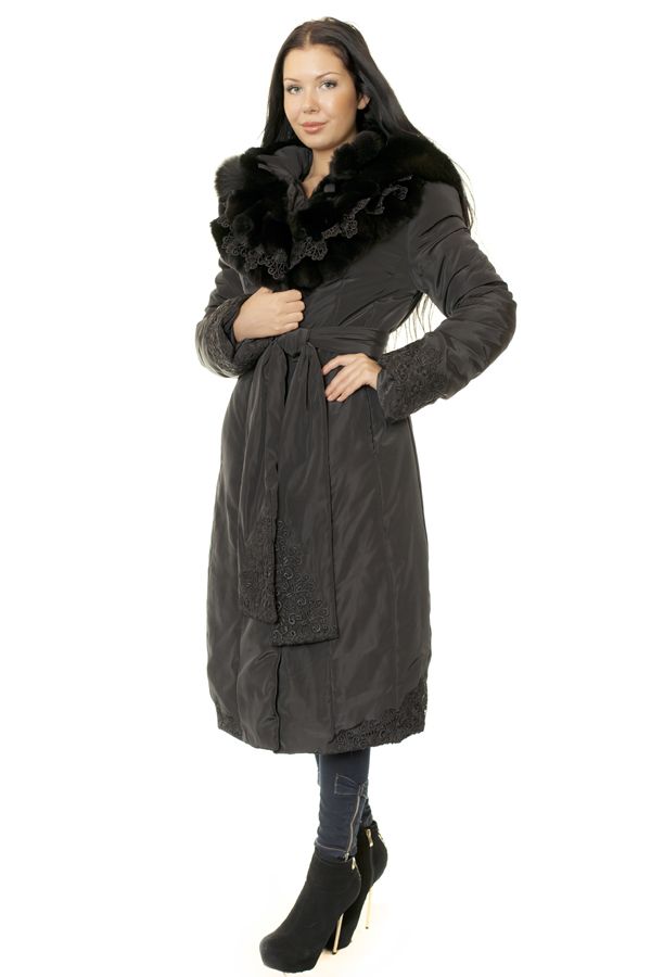 Пальто "Luterzia" с эффектным меховым и кружевным декором