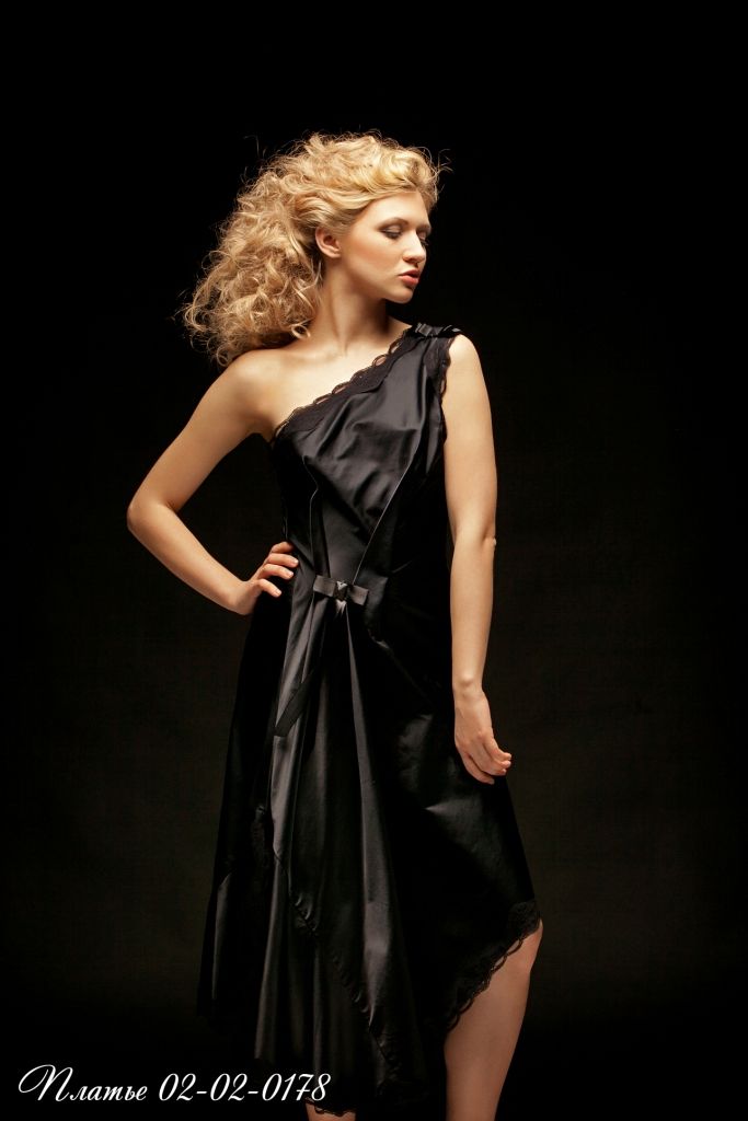 Необычное вечернее платье