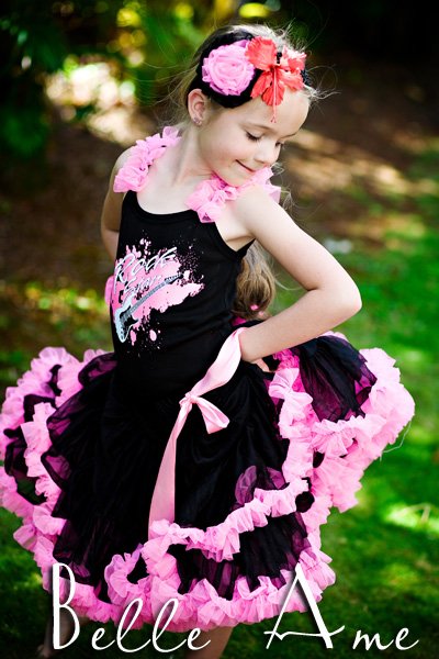 Американская пышная юбка черная с яркими оборками