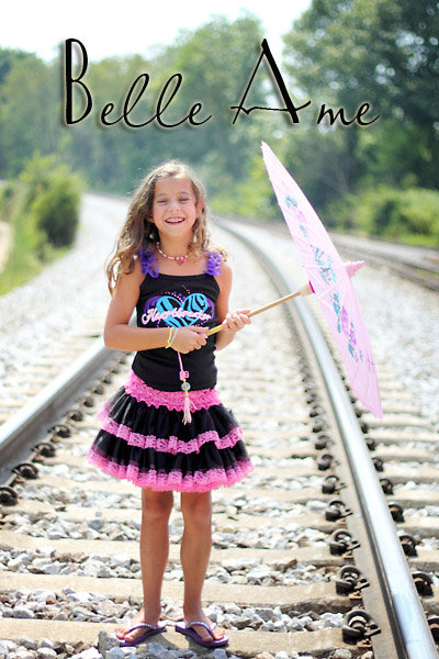 Чёрная кружевная мини-юбка