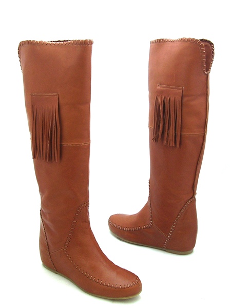 Рыжие сапоги с бахромой