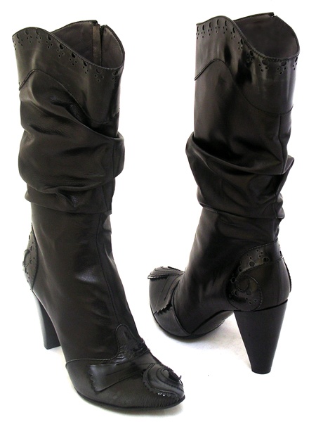 Сапоги осенние в складку черные