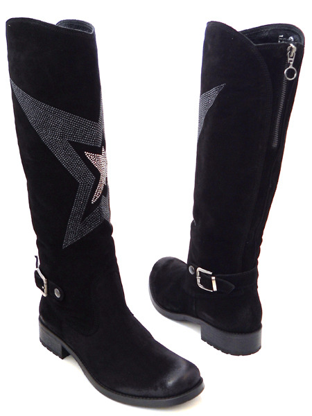 Черные замшевые сапоги со звездой