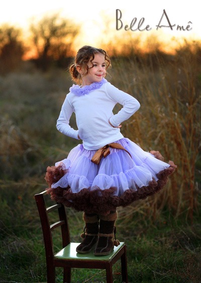 Пышная юбка сиреневая с коричневой оборкой