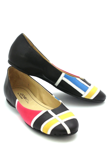 Балетки черные с цветным рисунком