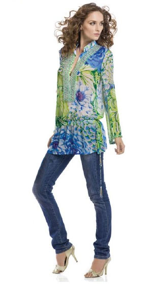 Летняя туника, расшитая бисером