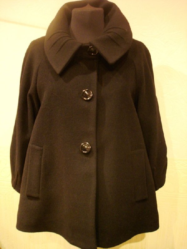 Короткое пальто