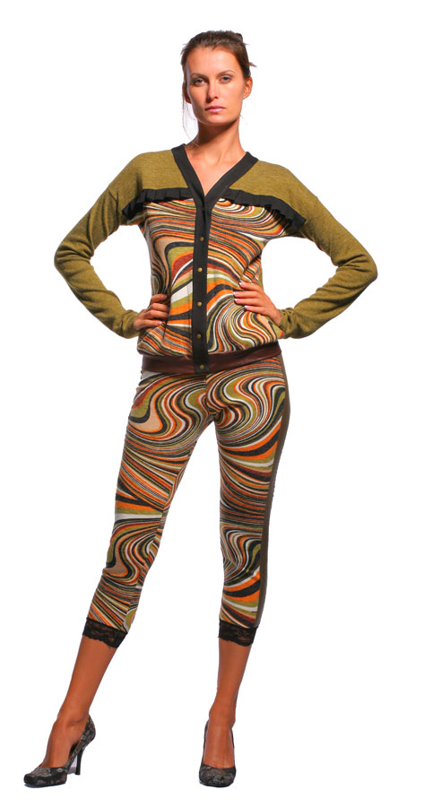 Джемпер на кнопках Волна